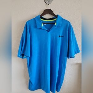Gorgeous blue Nike golf shirt